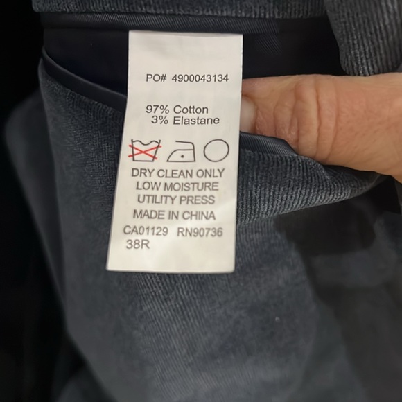 MICHAEL KORS. Men’s sports jacket. Size 38R - Picture 10 of 10